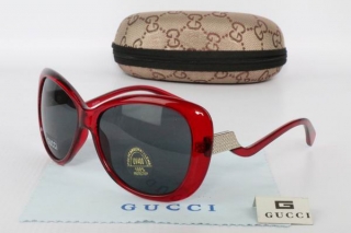 GUCCI Sunglasses 68913