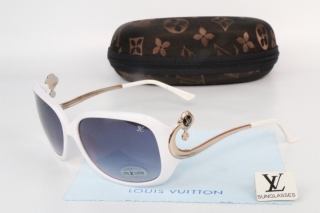 LV Sunglasses 69019