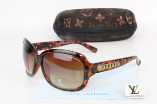 LV Sunglasses 69028