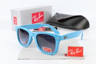 Ray Ban Sunglasses 70490