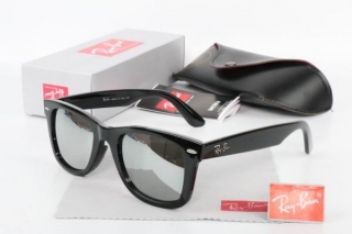 Ray Ban Sunglasses 70543