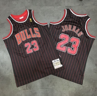 Vintage NBA Chicago Bulls #23 Jordan Mitchell & Ness Jersey 97523
