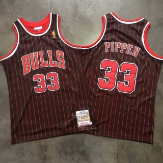 Vintage NBA Chicago Bulls #33 Pippen Mitchell & Ness Jersey 97549