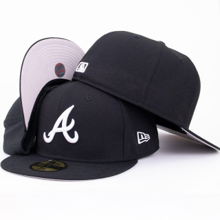 Black Atlanta Braves MLB 59Fifty Fitted Hats 109600