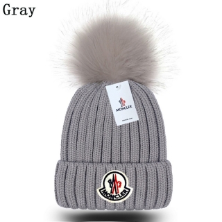 Moncler Faux Fox Fur Ball Knitted Beanie Hats 110687
