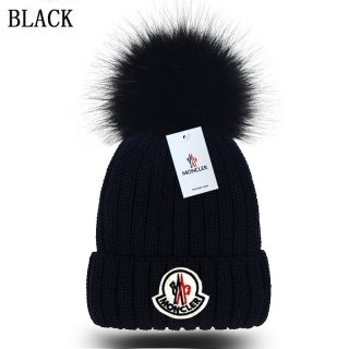 Moncler Faux Fox Fur Ball Knitted Beanie Hats 110688