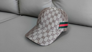 GUCCI Curved Snapback Hats 111324