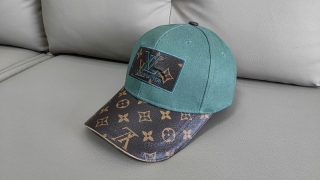 LV Curved Snapback Hats 111334