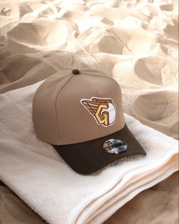 Cleveland Guardians MLB 9FORTY Curved Adjustable Hats 127021