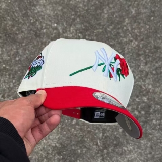 New York Yankees MLB 9FORTY Curved Adjustable Hats 128401